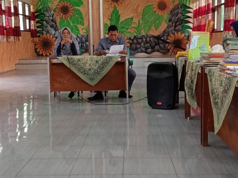 Ruang Kepsek / Guru